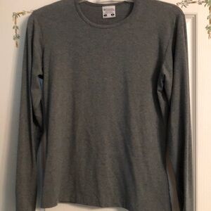 Gently worn Columbia size medium shirt